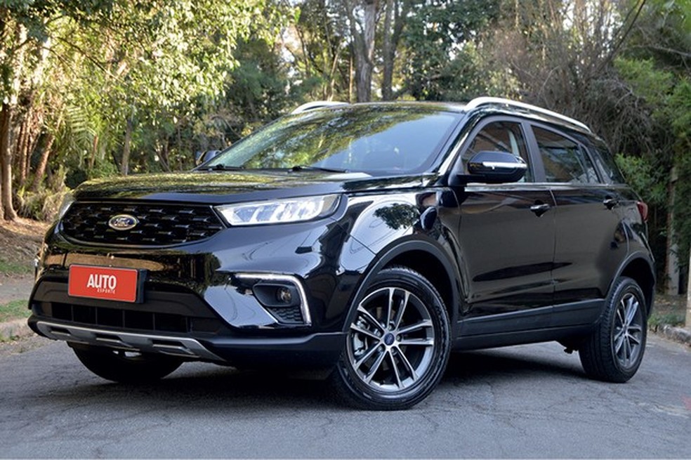 Ford Territory SEL tem menos detalhes cromados na carroceria (Foto: André Schaun) — Foto: Auto Esporte