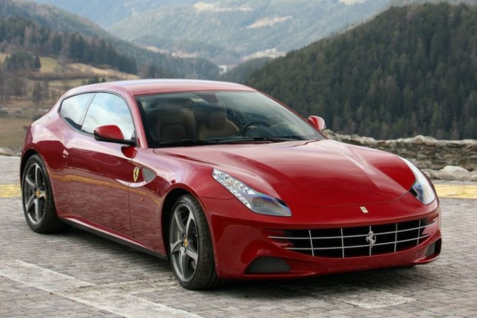 Ferrari FF teve a produção encerrada em 2016 (Foto: Divulgação) — Foto: Auto Esporte