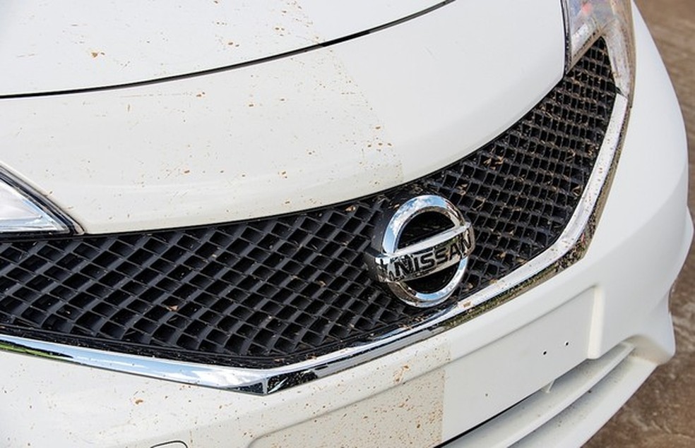 Protótipo do carro auto-limpante, baseado no modelo Note (Foto: Divulgação) — Foto: Auto Esporte