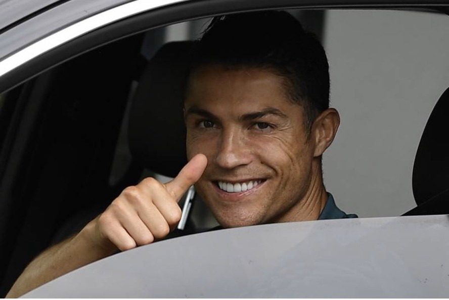 Cristiano Ronaldo carro