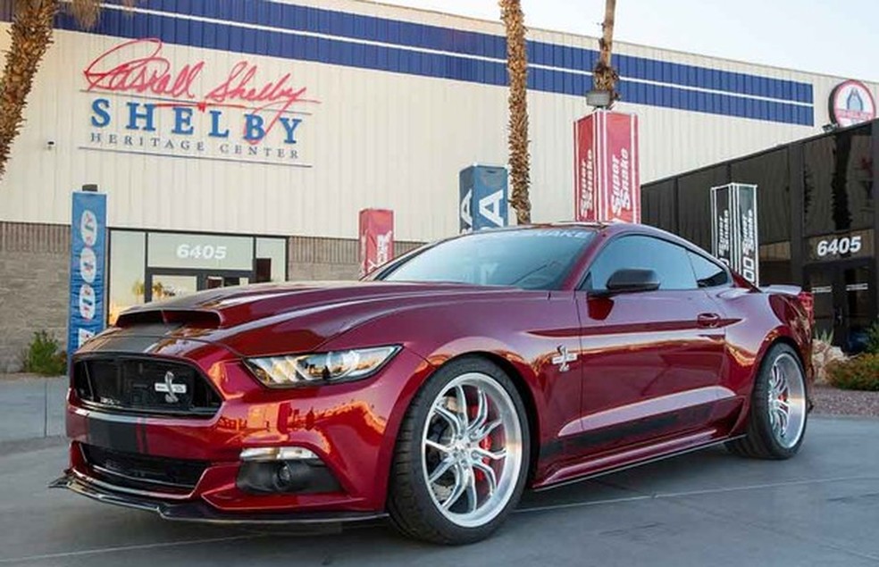 Shelby Super Snake 2015 (Foto: Divulgação) — Foto: Auto Esporte
