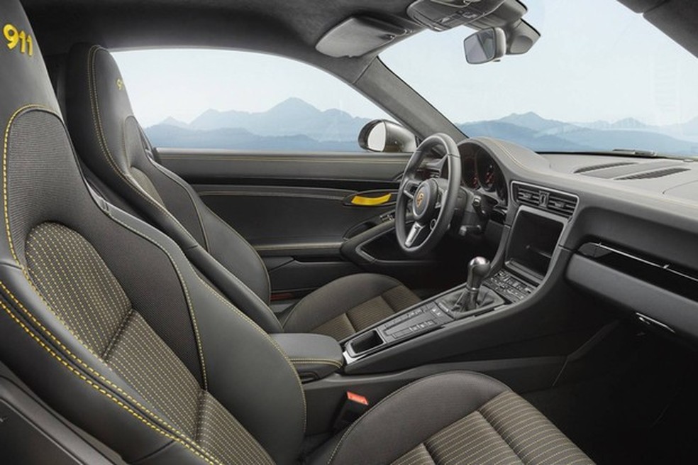 Porsche 911 Carrera T (Foto: Divulgação) — Foto: Auto Esporte