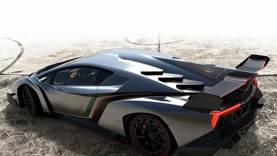 Lamborghini Veneno Coupé à venda por preço três vezes maior que o de lançamento