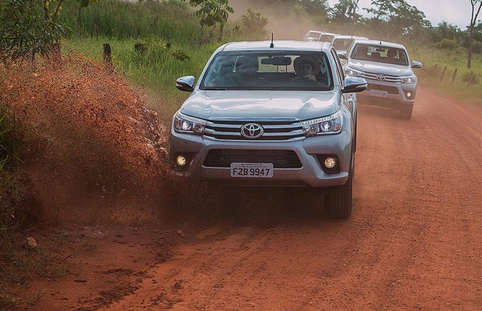 500 km com a nova Toyota Hilux (Foto: Toyota) — Foto: Auto Esporte