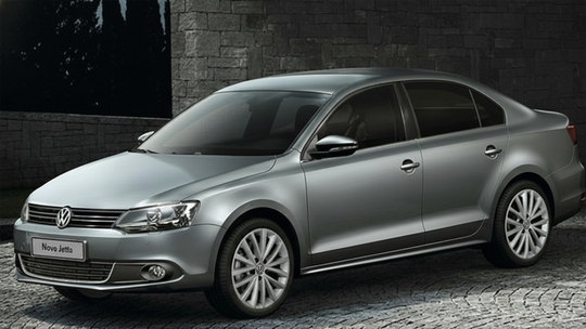 5 carros usados a gasolina valorizados e bem equipados até R$ 70 mil