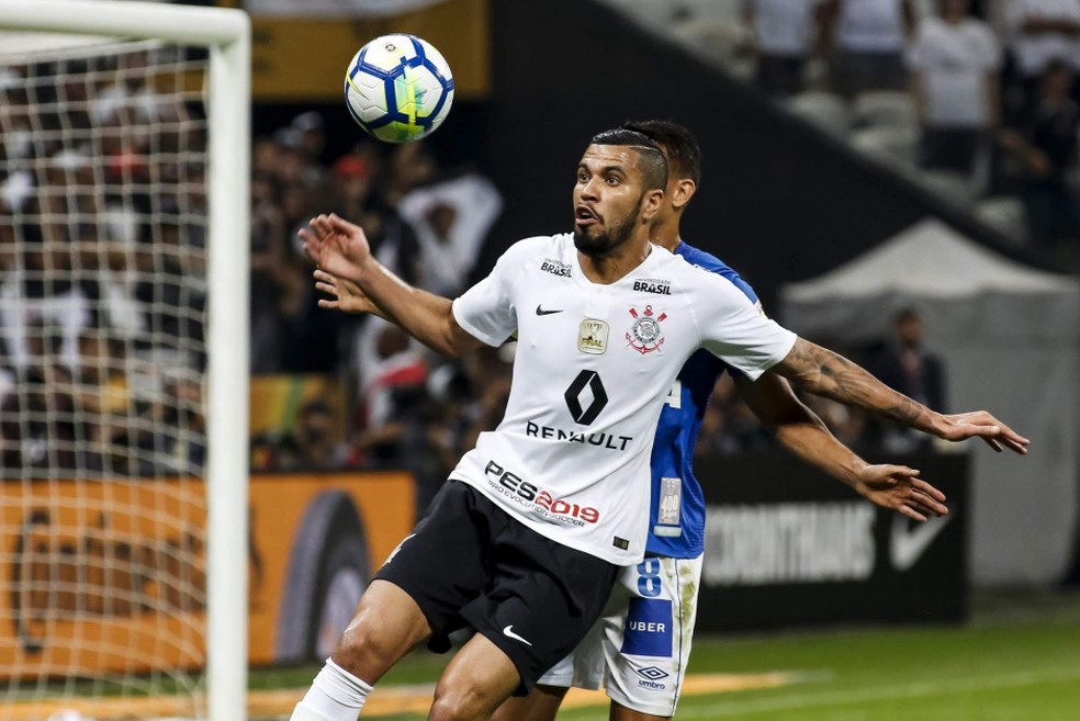 Renault patrocinou o Corinthians durante um jogo — Foto: Rodrigo Gazzanel / Agência Corinthians