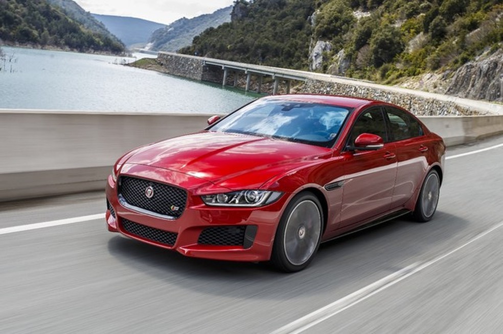 JAGUAR XE 2017 (Foto: Divulgação) — Foto: Auto Esporte