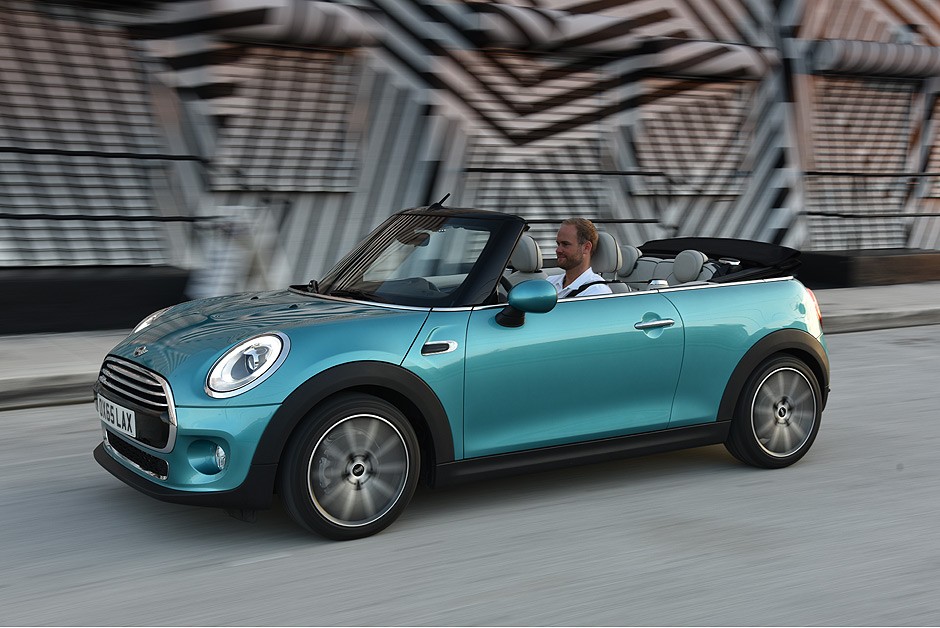 Novo Mini Cooper Cabrio 