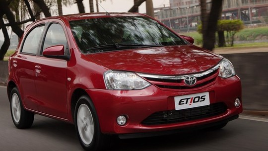 Toyota Etios ganhará transmissão automática em abril