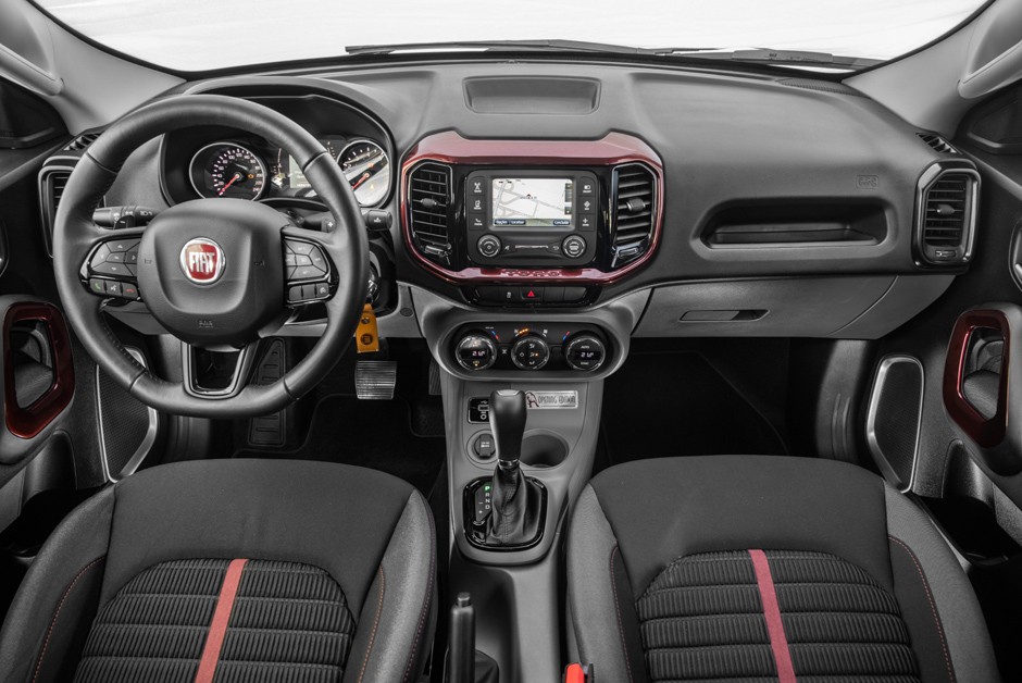 Interior da  Fiat Toro Freedom "Opening Edition", limitada a mil unidades
