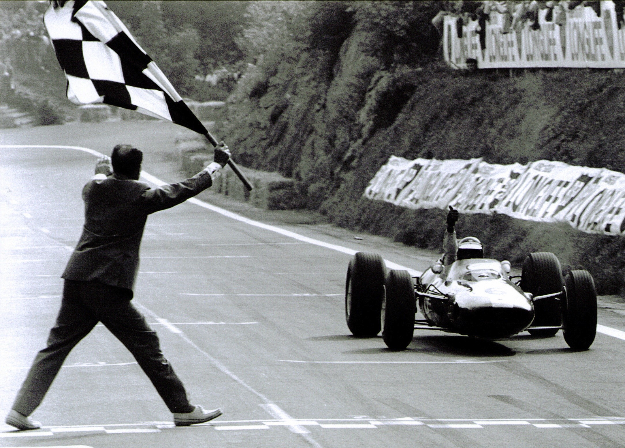 Conheça a história da F1 de 1965, que teve bicampeonato de Jim Clark e primeira vitória da Honda