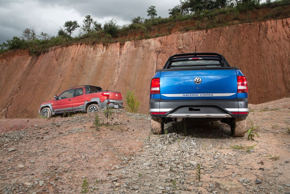 Nova Volkswagen Saveiro Cross enfrenta Fiat Strada Adventure Extreme