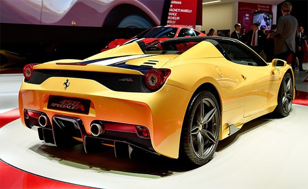 Ferrari 458 Speciale A no Salão de Paris (Foto: Newspress) — Foto: Auto Esporte