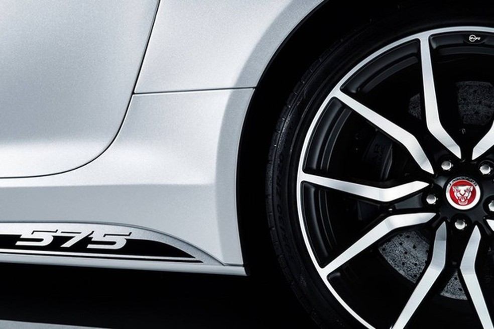 Jaguar F-Type SVR Graphic Pack (Foto: Divulgação) — Foto: Auto Esporte