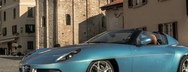 Alfa Romeo Disco Volante Spyder pela Carrozzeria Touring Superleggera