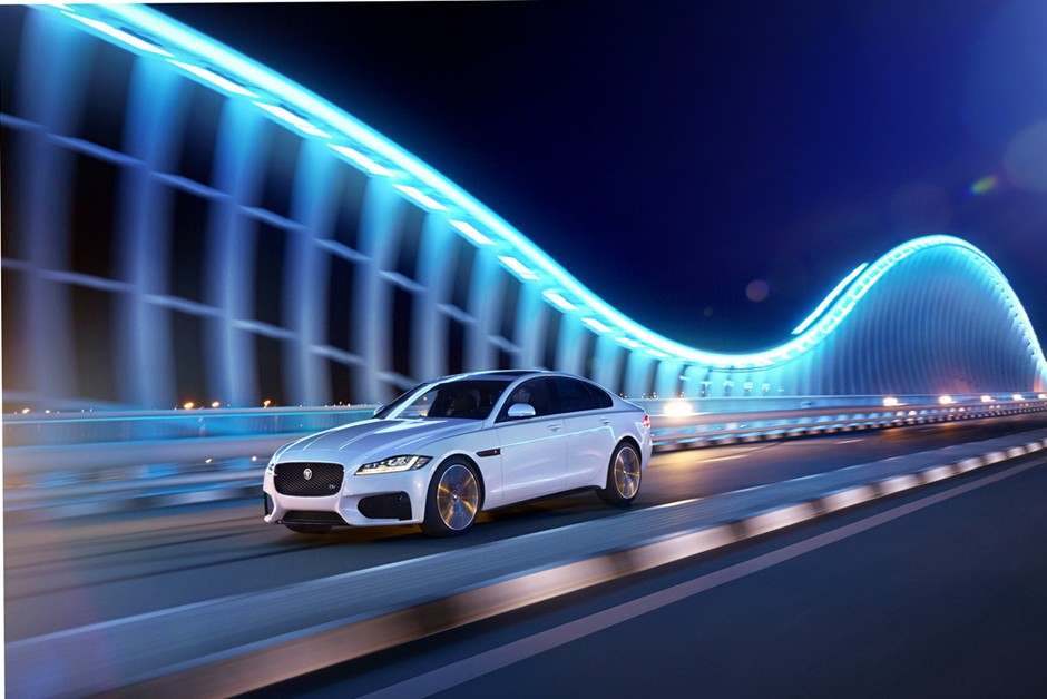 Jaguar XF 2016