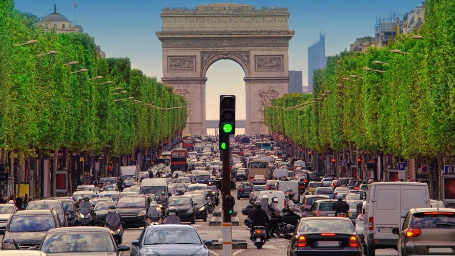 Trânsito em Paris