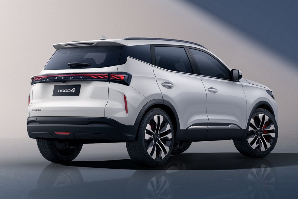 Novo Caoa Chery Tiggo 5x agora tem lanternas interligadas  — Foto: Divulgação