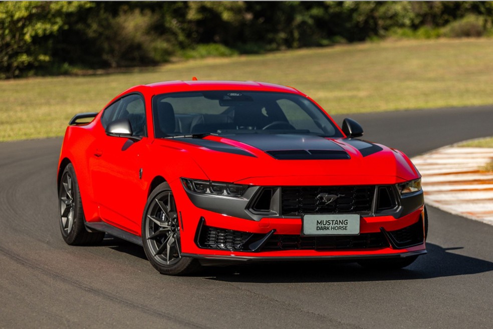 Ideal é abastecer carros esportivos com combustível premium — Foto: Divulgação
