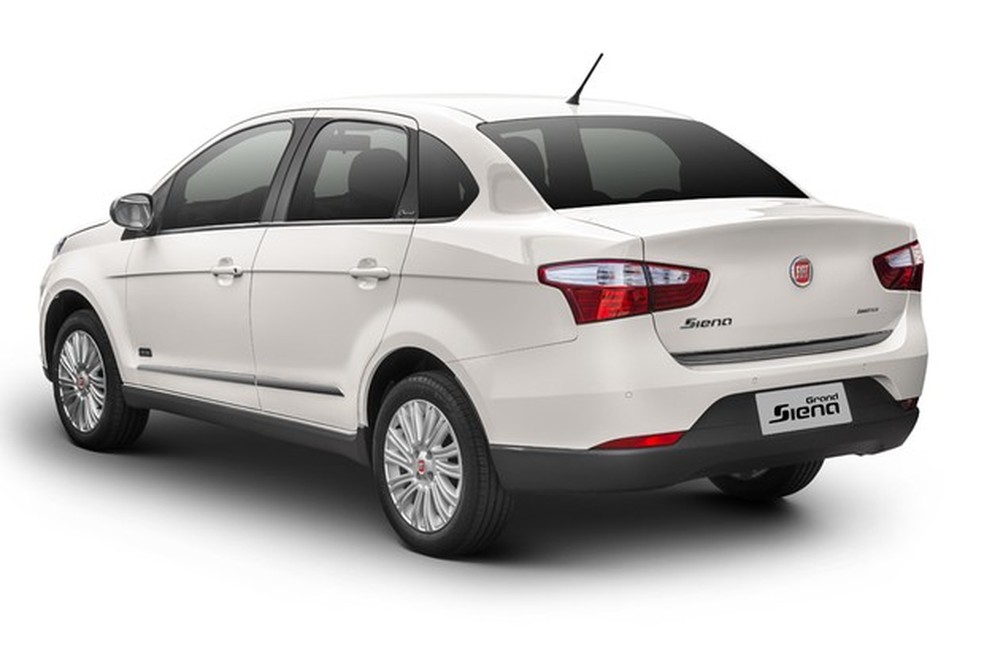 Fiat Grand Siena 2017 (Foto: Divulgação) — Foto: Auto Esporte