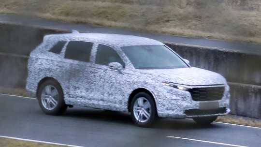 Novo Honda CR-V tem espaço para sete pessoas para competir com o inédito SUV da Jeep