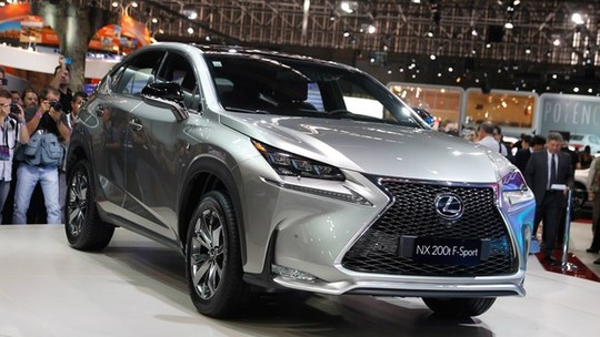 Lexus NX 200 será apresentado no Super Bowl