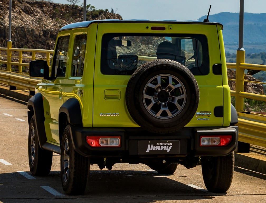 Suzuki Jimny Sierra — Foto: Divulgação/Suzuki