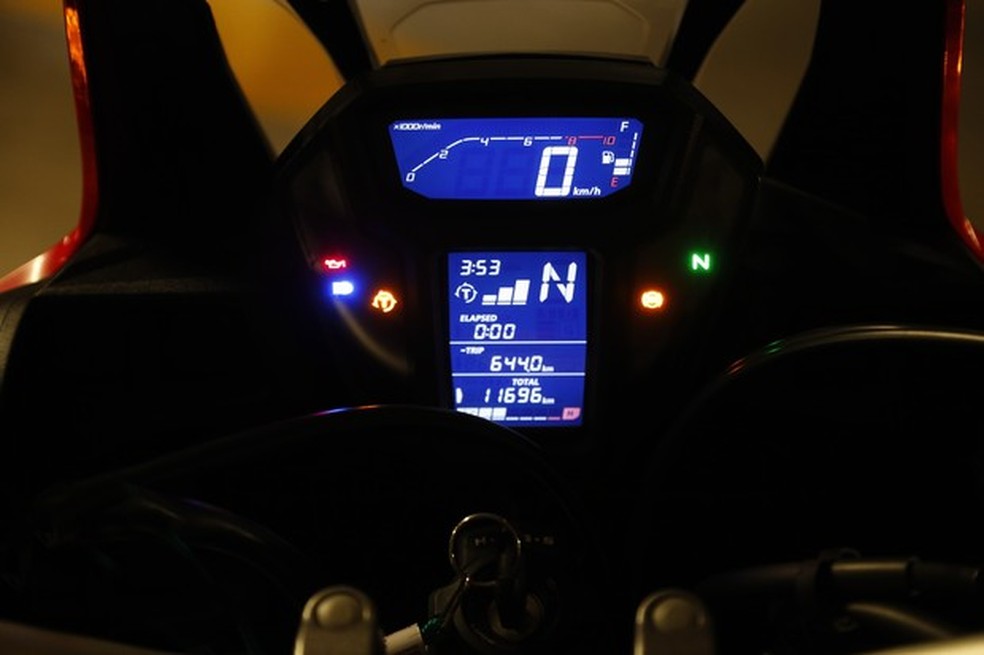 Honda Africa Twin (Foto: Antonio Scorza/ Agencia O 3PWEB) — Foto: Auto Esporte