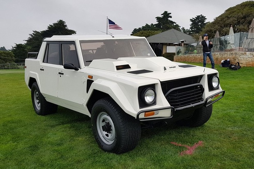 Lamborghini LM002 é o antecessor do atual SUV Urus (Foto: Julio Cabral/Auto News Brasil) — Foto: Auto Esporte