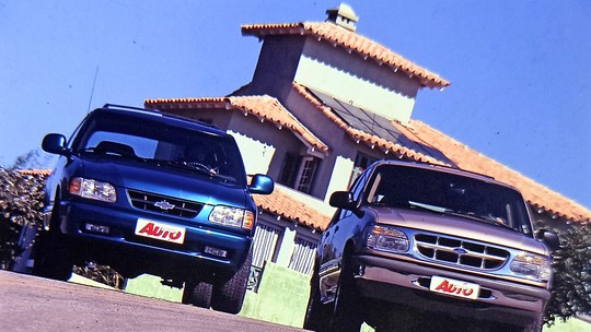 Comparativo de 1996: Chevrolet Blazer x Ford Explorer, no duelo de SUVs raiz com motor V6