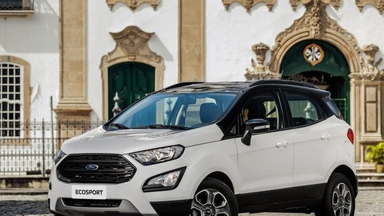 Ford EcoSport Freestyle passa a ter teto preto para entrar na moda