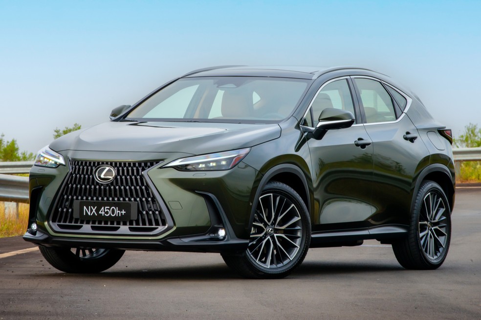 Lexus NX 450h+ acaba de estrear no mercado brasileiro por R$ 458 mil  — Foto: Divulgação