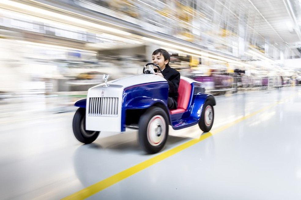 Rolls Royce desenvolve mini carro elétrico para crianças (Foto: Divulgação) — Foto: Auto Esporte