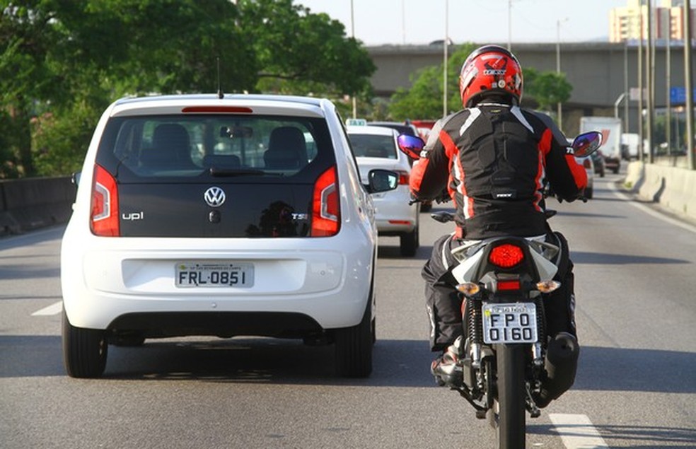 Quem bebe menos? Volkswagen up! TSI x Honda CG Titan 160 (Foto: Mario Villaescusa / Auto News Brasil) — Foto: Auto Esporte