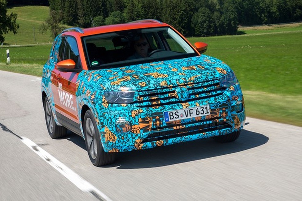 Aceleramos o Volkswagen T-Cross camuflado (Foto: Divulgação) — Foto: Auto Esporte