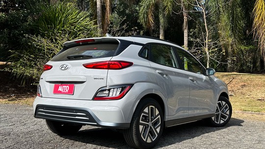 Hyundai Kona tem nova redução de preço e é o SUV elétrico mais barato do Brasil; veja o valor