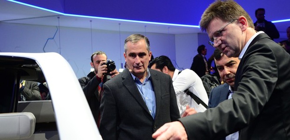 CEO da Intel, Brian Krzanich com o CEO da Mobileye, Amnon Shashua (Foto: Divulgação) — Foto: Auto Esporte