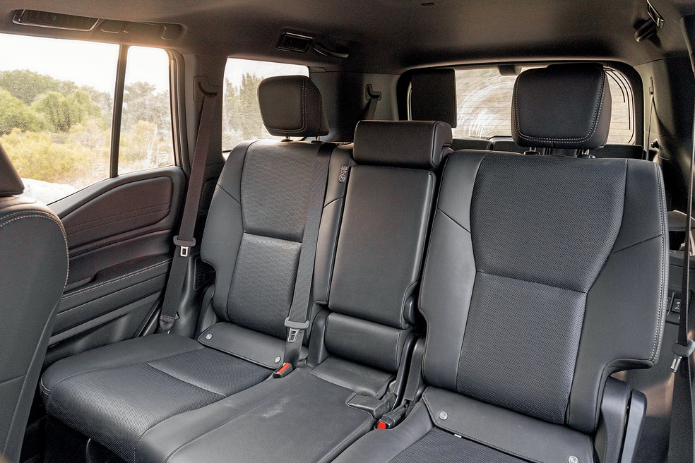 Toyota Land Cruiser Prado  — Foto: Renato Durães/Auto News Brasil