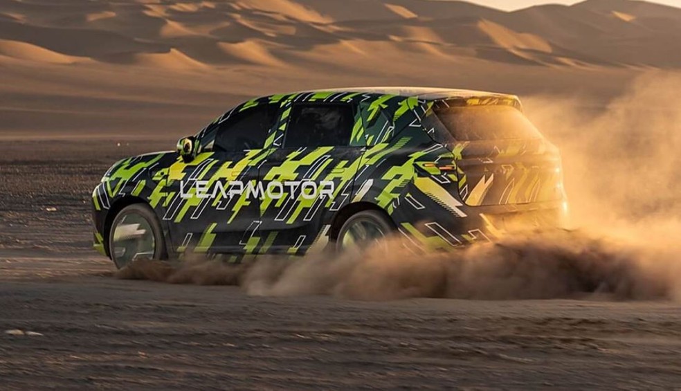 Novo SUV médio da Leapmotor traz lanternas conectadas e estreia em breve — Foto: Divulgação