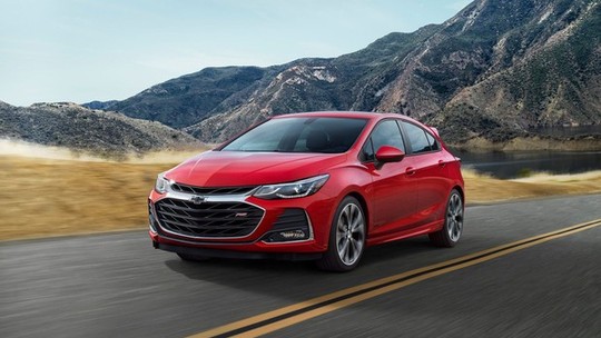 Lançamento do Chevrolet Cruze 2020 vai atrasar: só no fim do ano
