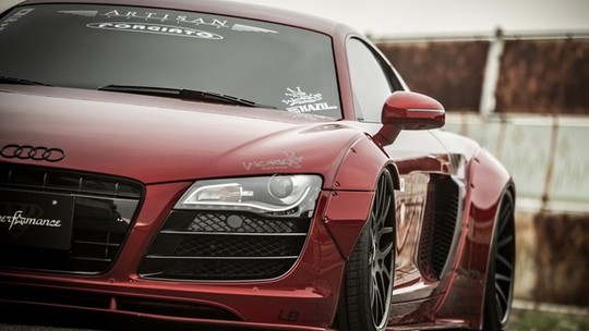 Audi R8 Liberty Walk tem estilo próprio
