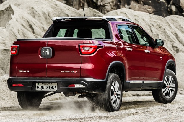 Fiat Toro Volcano turbodiesel 4x4 2016-2020