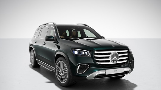 Mercedes-Benz GLS muda visual e mantém motorização híbrida por quase R$ 1 milhão