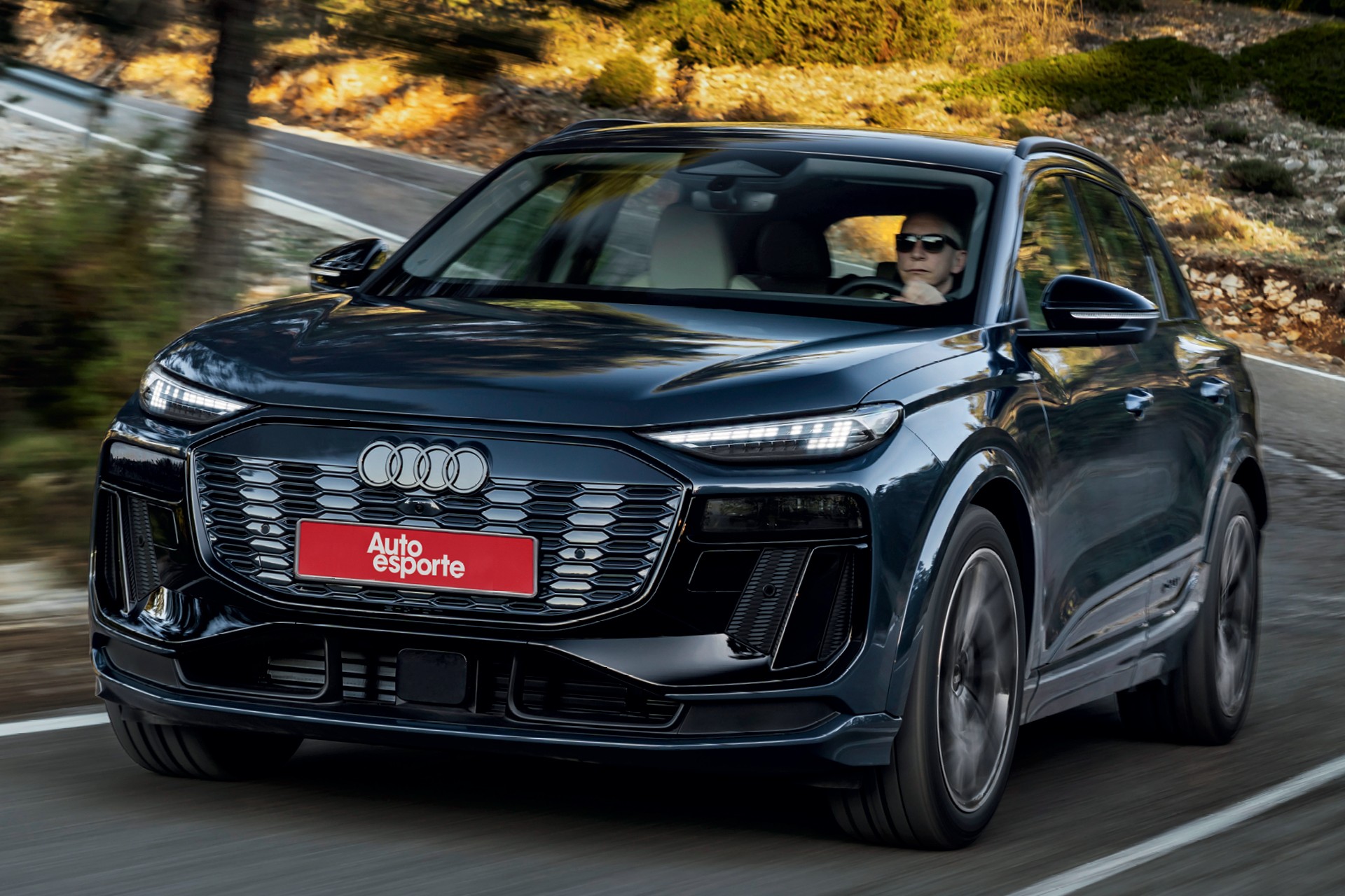 Teste: Audi Q6 e-tron faz sentido após a chegada do novo Porsche Macan?