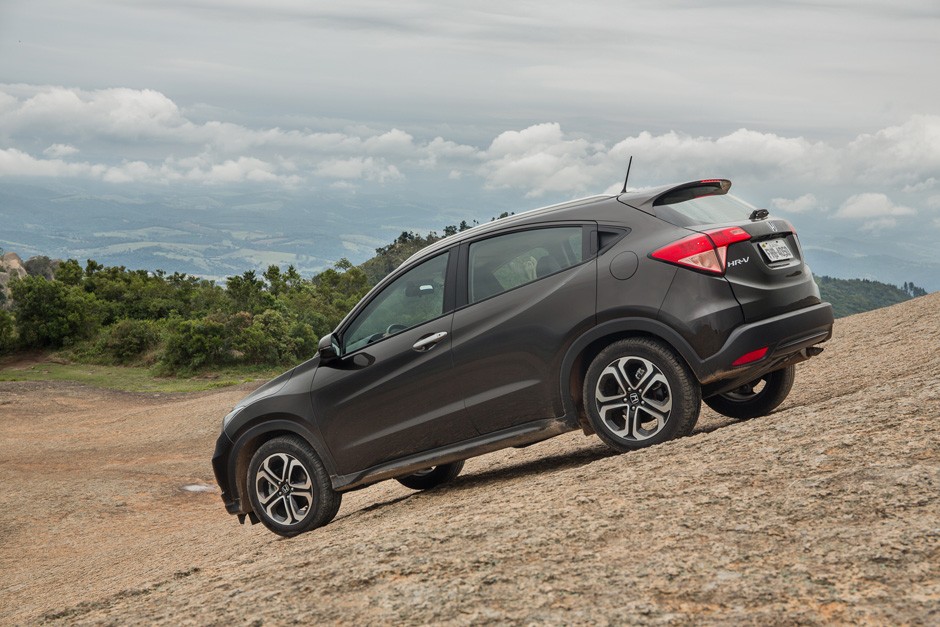 Comparativo: Honda HR-V enfrenta Jeep Renegade