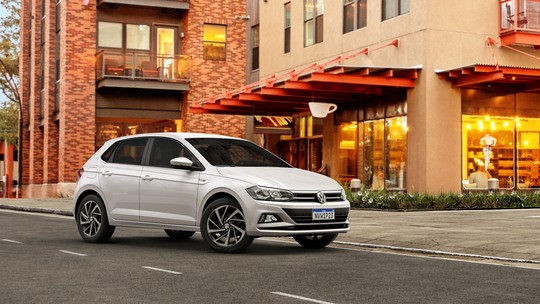 Volkswagen Polo e Virtus chegam à linha 2022 com multimídia VW Play de série nas versões mais caras