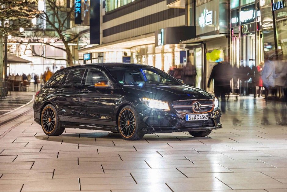 Mercedes CLA 45 AMG OrangeArt Edition
