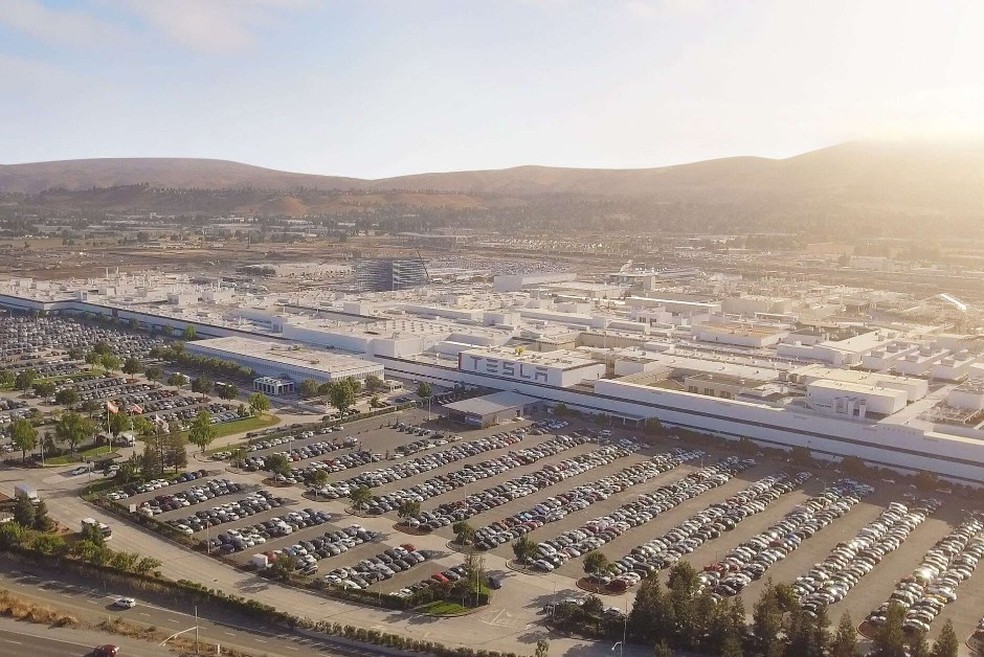 Fábrica da Tesla na Califórnia, nos Estados Unidos (Foto: Divulgação) — Foto: Auto Esporte
