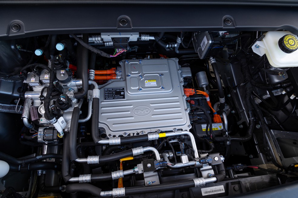 Carro elétrico tem menor quantidade de componentes  — Foto: Divulgação