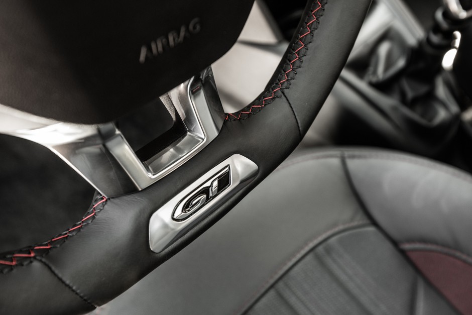 Peugeot 208 GT